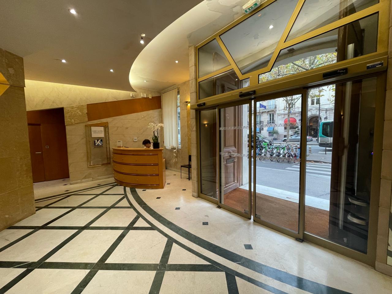 Bureau Paris 1038m² Location bureau Paris OLBUR2425815 1